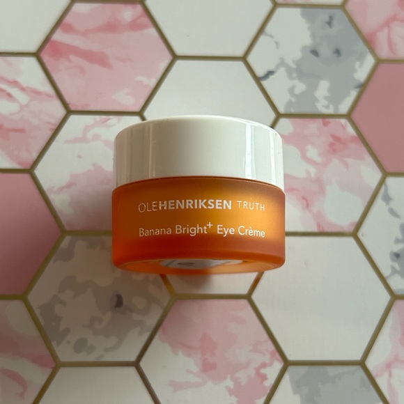 OLEHENRIKSEN Banana Bright+ Vitamin C Brightening Eye Crème - Picture 1 of 3